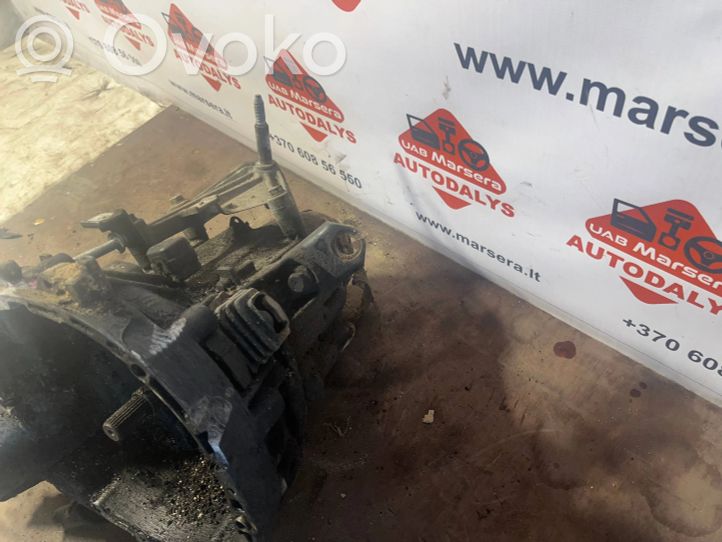 7700113677 Renault Kangoo I Manual 5 speed gearbox, 120.00 € | RRR 