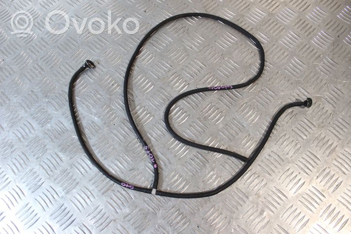 Mitsubishi 3000 GT Windshield washer fluid hose 