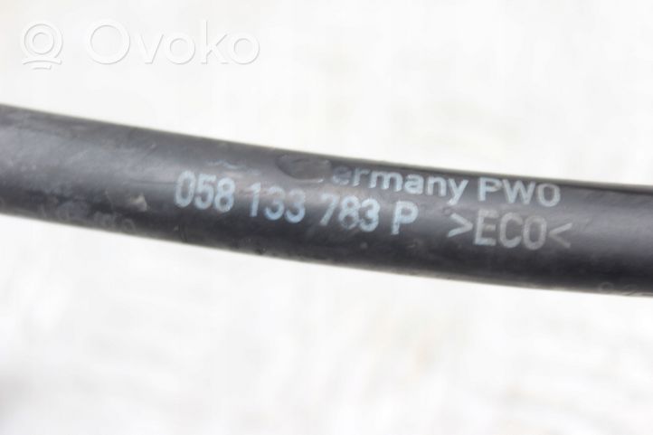 Volkswagen PASSAT B5 Przewód hamulcowy podciśnieniowy 058133784Q