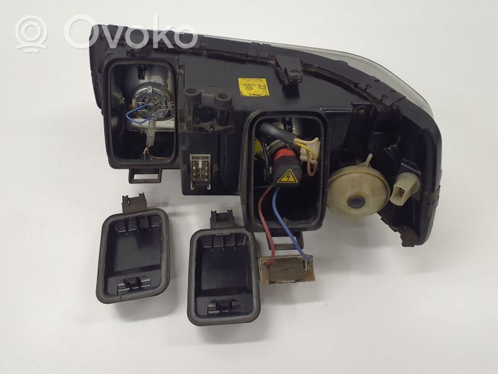 Audi V8 Faro/fanale 441941030