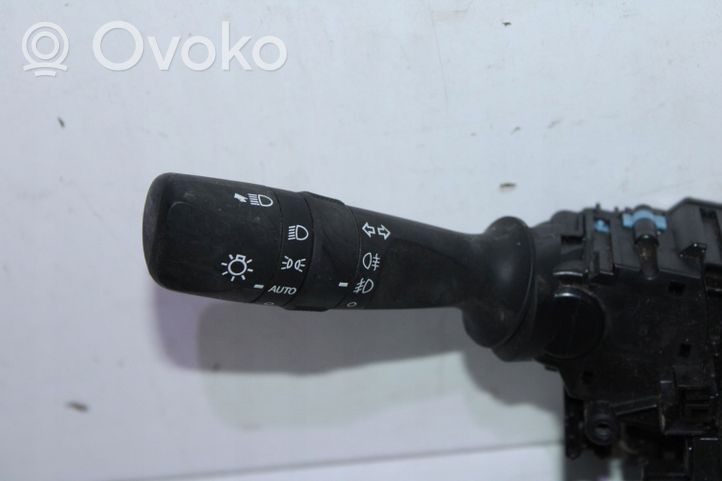 Toyota RAV 4 (XA40) Leva/interruttore dell’indicatore di direzione e tergicristallo 3325017F744