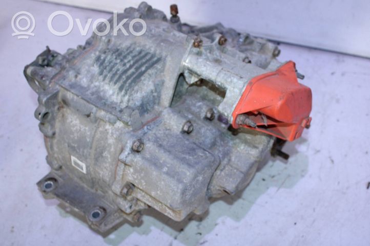 Toyota RAV 4 (XA40) Mechanizm różnicowy tylny / Dyferencjał 8209048020