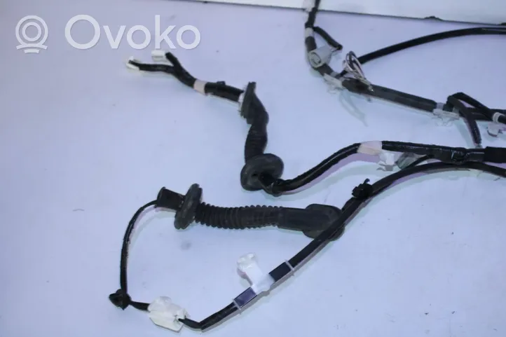 Toyota C-HR Faisceau de câbles hayon de coffre 86300F4020