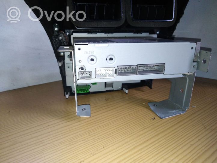 Honda Civic Radio/CD/DVD/GPS-pääyksikkö 39100SMGE014M1