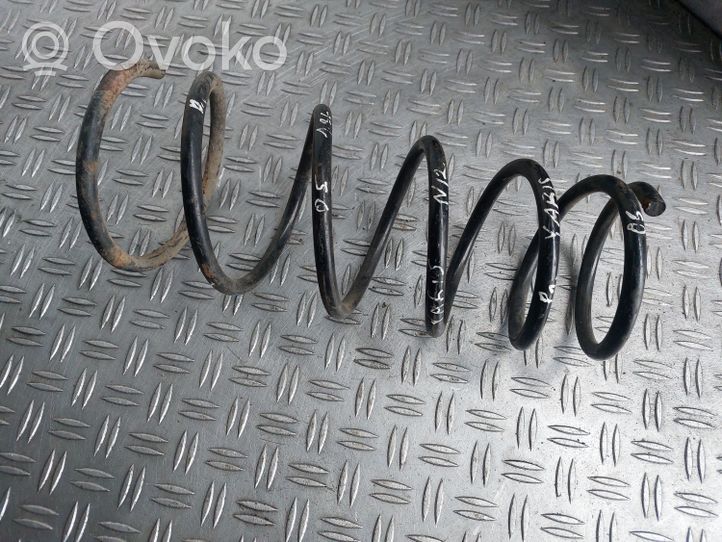 Toyota Yaris Front coil spring 