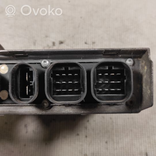 Renault Master II Unité de commande, module ECU de moteur 7700314680