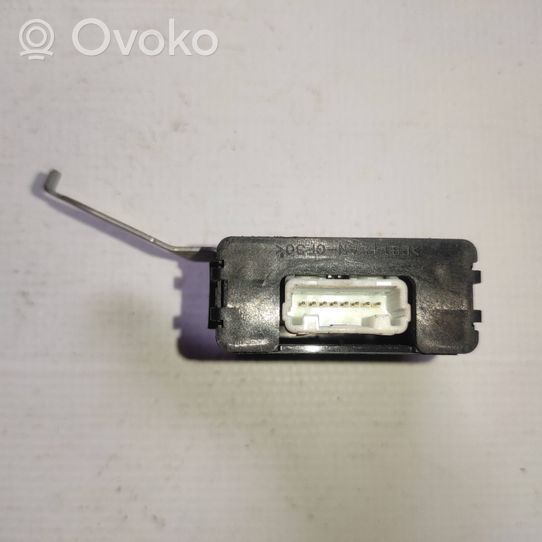 Toyota Prius (XW20) Centralina/modulo portiere 8999347011