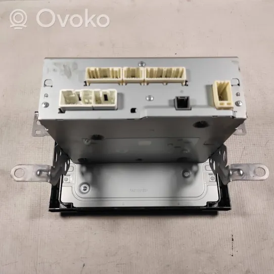 Toyota Prius (XW50) Radio/CD/DVD/GPS-pääyksikkö 8614047270