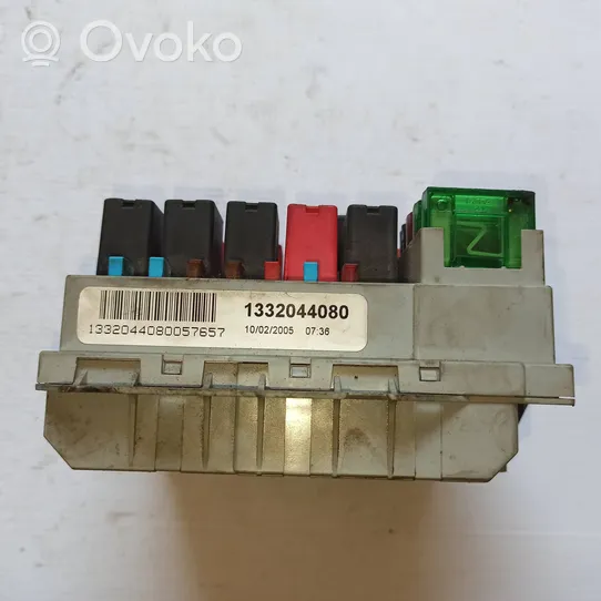 Fiat Ducato Module de fusibles 1332044080