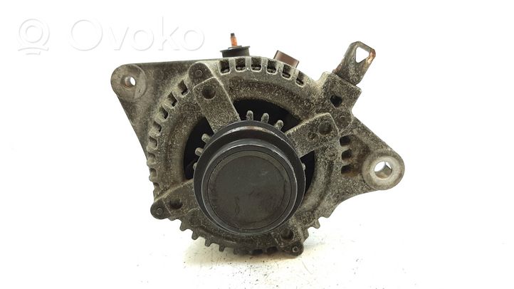 Toyota Avensis T270 Alternator 