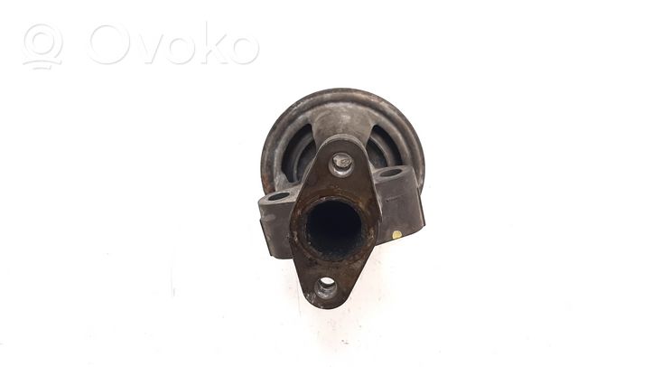 Ford Ranger EGR valve K5T576