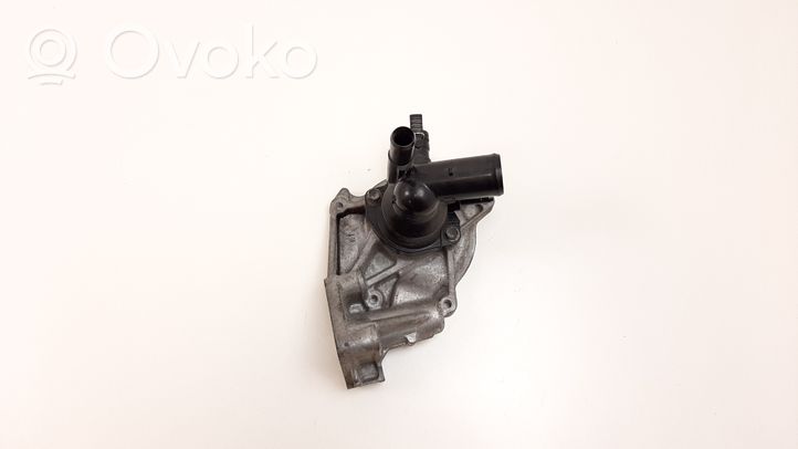 Toyota Yaris Boîtier de thermostat / thermostat 