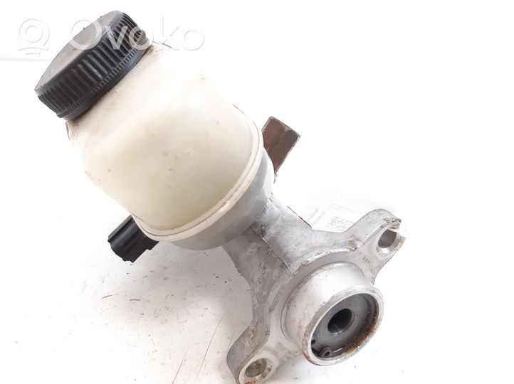 Lincoln Navigator Master brake cylinder F3TA9F924CA