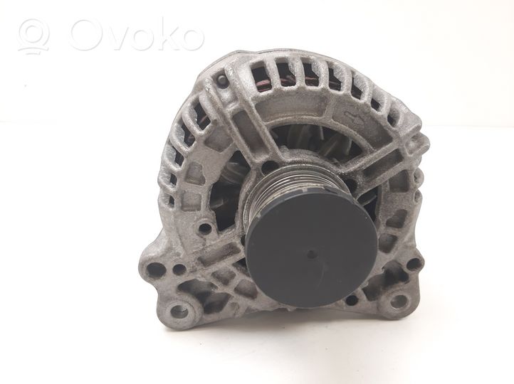 Volkswagen Golf VI Alternator 03C903023AX