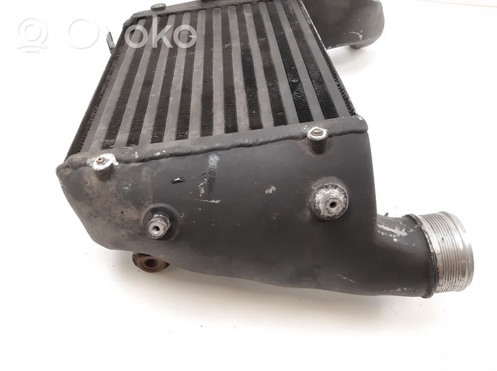 Audi RS6 C6 Chłodnica powietrza doładowującego / Intercooler 07L145806A