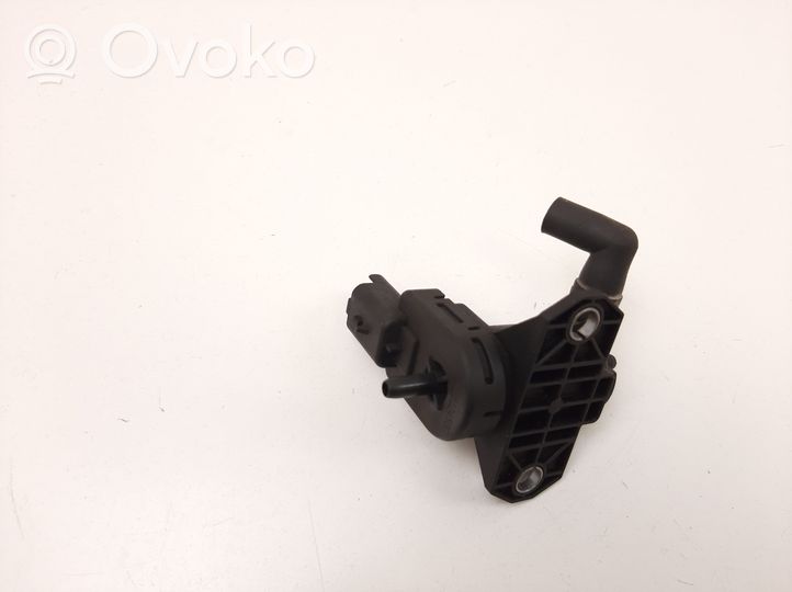 Ford Focus Vacuum valve 9688124580