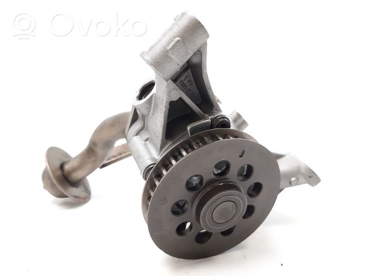 Volkswagen Crafter Oil pump 03L115105B