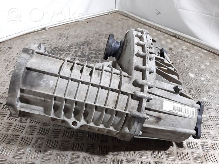 Volkswagen Touareg I Gearbox transfer box case 0AD341010S