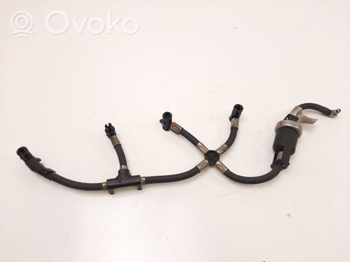 Toyota Auris 150 Linea/tubo flessibile di ritorno del carburante 2376033030