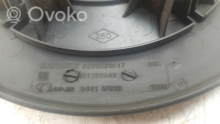 Opel Vivaro Embellecedor/tapacubos de rueda R16 