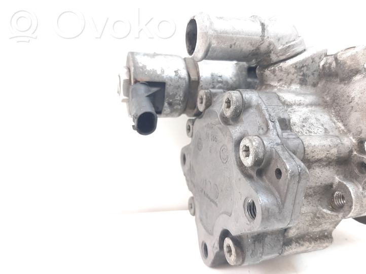 7697974 BMW 5 E60 E61 Power steering pump, 70.00 € | RRR