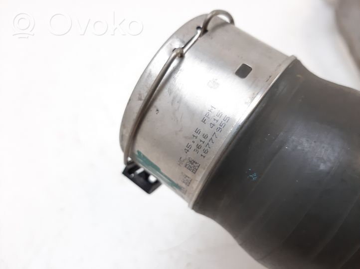 Opel Vivaro Turbo air intake inlet pipe/hose 16777955