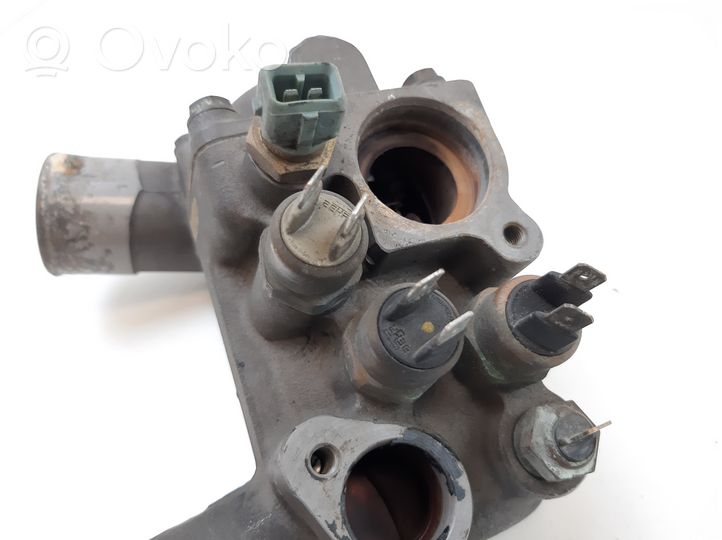 Rolls-Royce Silver Spur Termostat / Obudowa termostatu UE74023C