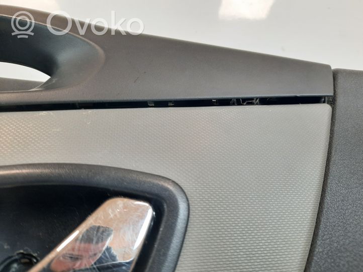 Opel Vivaro Front door card panel trim 809010596R