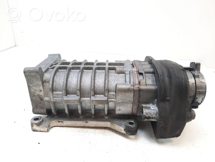 Volkswagen Touran II Turbocompressore 03C145601E