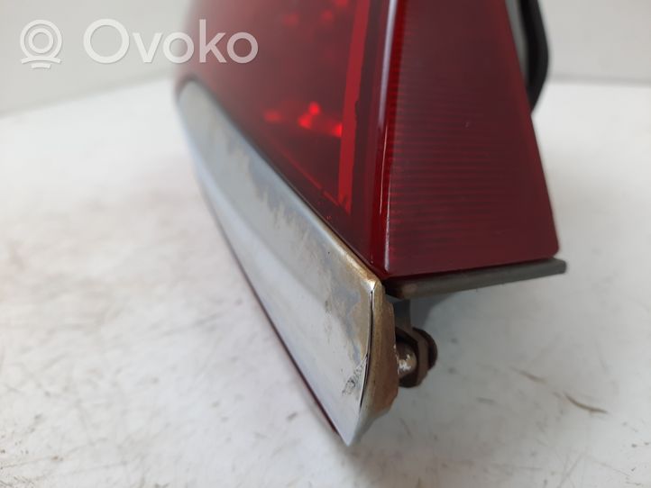 Hyundai i40 Tailgate rear/tail lights 924043Z001