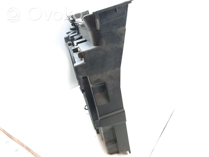 Fiat Scudo Support de radiateur sur cadre face avant 1440107980