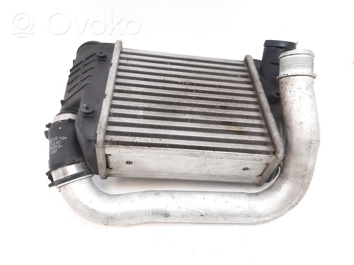 Audi A6 S6 C6 4F Chłodnica powietrza doładowującego / Intercooler 4F0145980