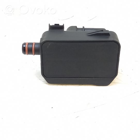 Peugeot Partner Boîtier de filtre à carburant 9305108C