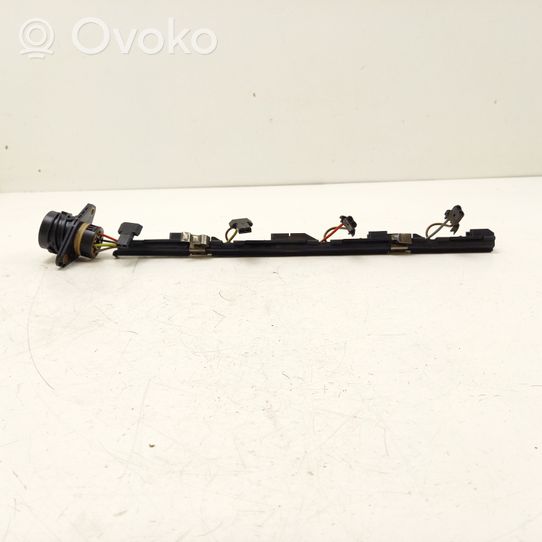 Volkswagen Caddy Faisceau de fils d'injecteur de carburant 03897803