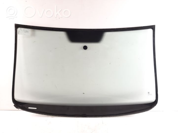 Volkswagen PASSAT B7 Front windscreen/windshield window 