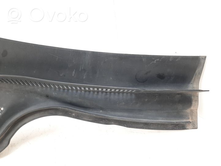 Volkswagen PASSAT CC Rivestimento del tergicristallo 3C8819404