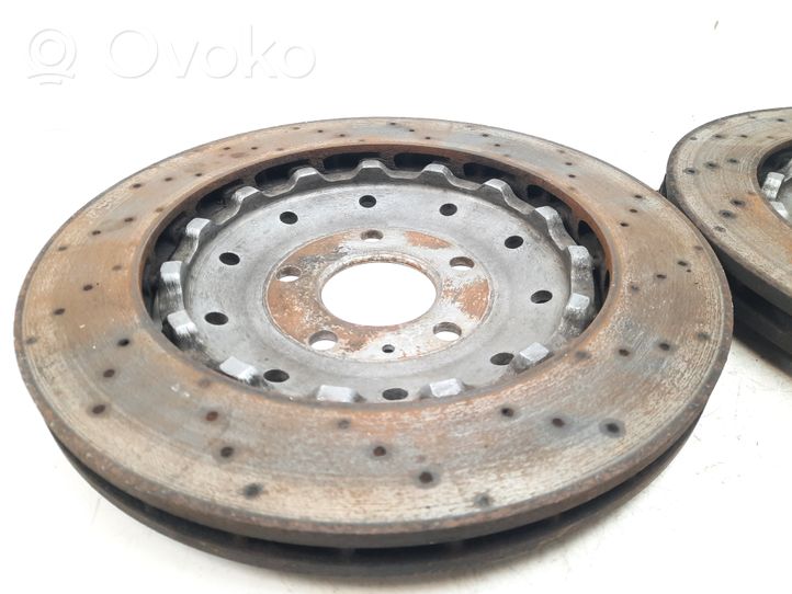 Audi RS6 C6 Tarcza hamulca tylnego 4F0615601H