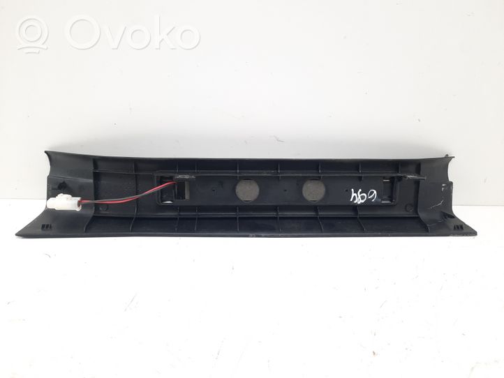 Lexus RX 300 Takaoven kynnyksen suojalista 6793048020