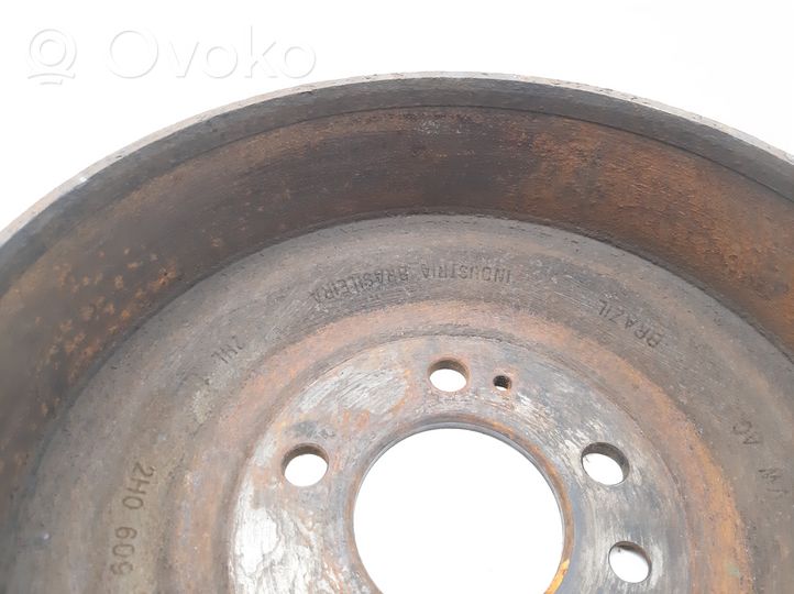 Volkswagen Amarok Hamulec bębnowy tylny 2H0609617