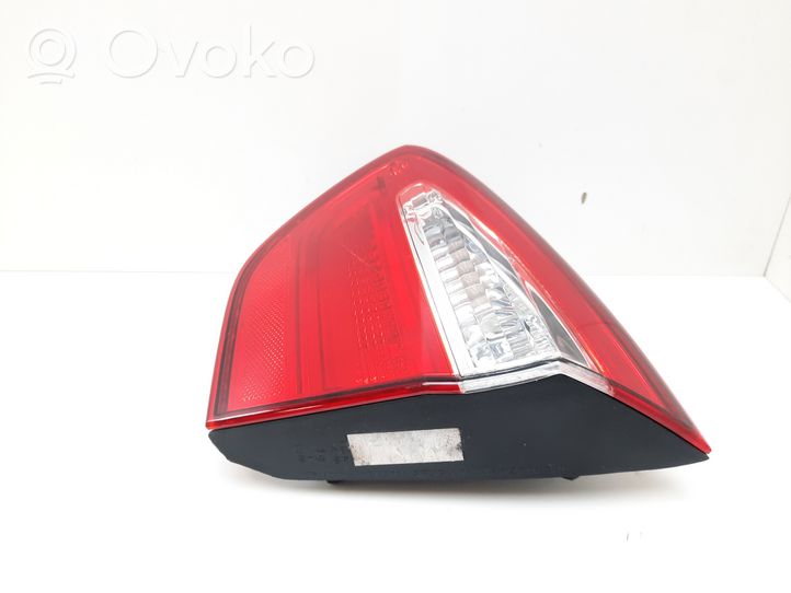 KIA Rio Tailgate rear/tail lights 