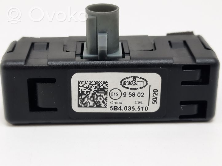 Audi e-tron Radio antena 5B4035510