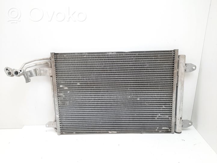 Volkswagen Caddy Jäähdyttimen lauhdutin (A/C) 1K0820411N