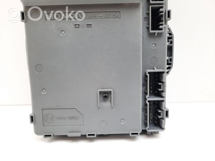 Honda CR-V Module de fusibles 116RA000021