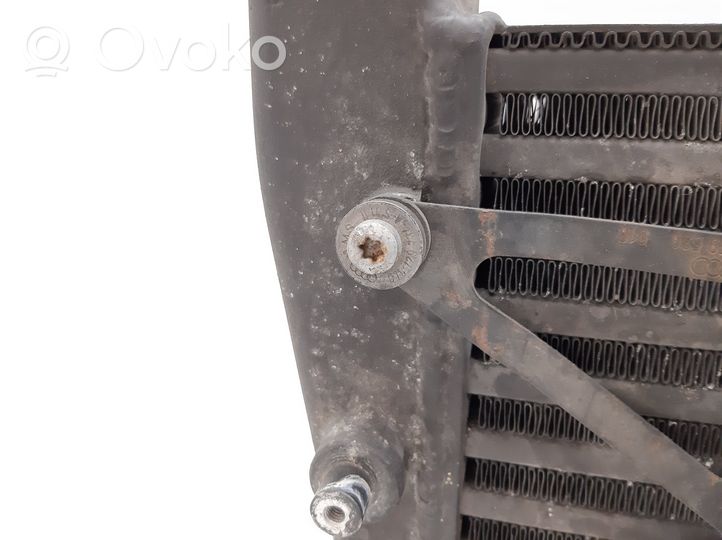 Audi RS6 C6 Chłodnica powietrza doładowującego / Intercooler 07L145806A