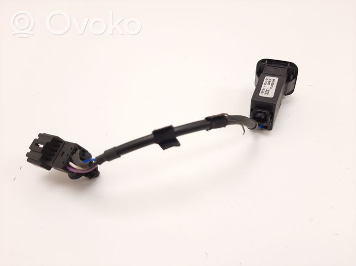 Audi A5 8T 8F Câble adaptateur AUX 8K0035474A