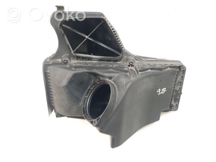 Audi A5 8T 8F Boîtier de filtre à air 8K0133837AC