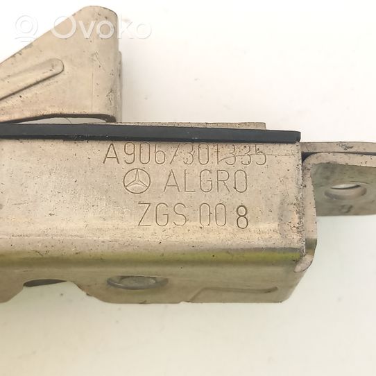 Volkswagen Crafter Sliding door lock A90667301335