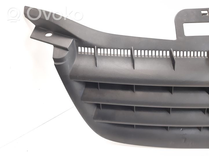 Volkswagen Caddy Grille calandre supérieure de pare-chocs avant 1T0853651A