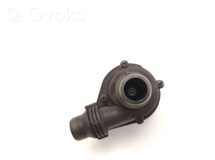 BMW X5 E53 Pompe à eau de liquide de refroidissement 30950012