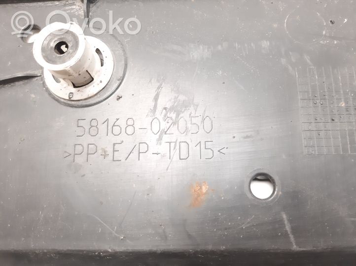 Toyota Auris E180 Alustakaukalon verhoilu 5816802050